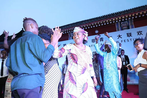 1534123969108379.jpg 10.jpg