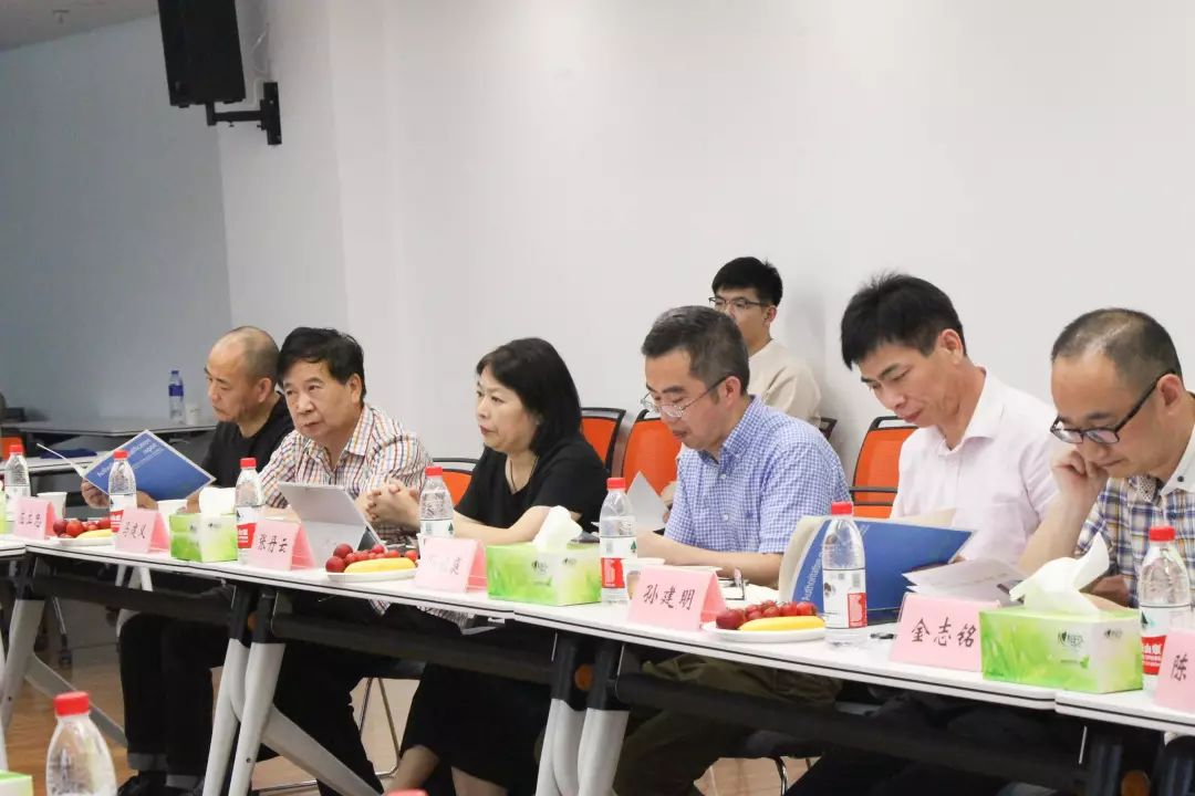 1561513261974368.png image.png